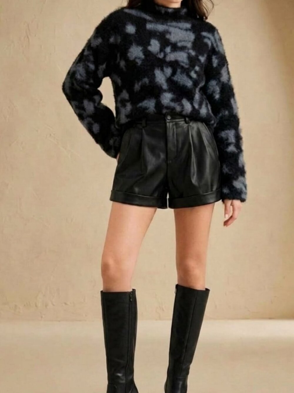 Black Casual Women's Stand Collar Drop Sleeve Loose Random Print Fuzzy Pullovers